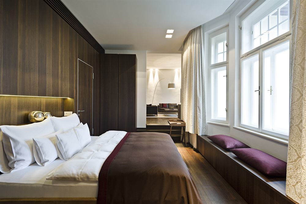 Tauroa Steirerschloessl Hotel Zeltweg Exterior photo
